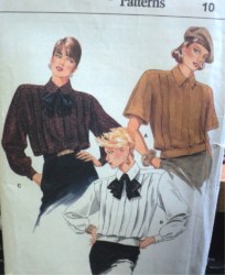 9384 VOGUE LOOSE TUCK SS-LS YOKE BLOUSE,TIE OR NOT PATTERN  8, 10 or 16 uncut choice